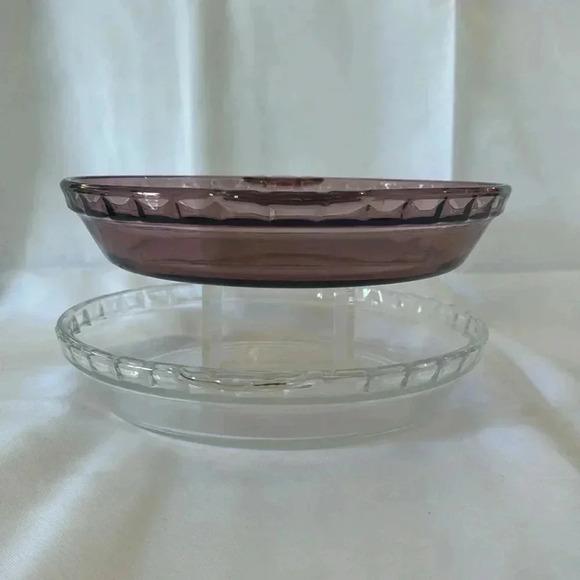 Pyrex Glass Pie Plates 9.5" Scalloped Cranberry & Clear Glass Baking Dishes #229 - Picture 4 of 6